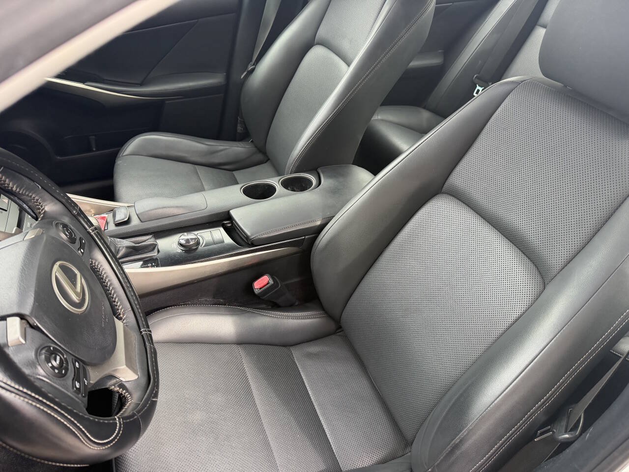 Used 2014 Lexus IS 250 AWD w/ Navigation Package image 9