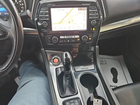Used 2021 Nissan Maxima 3.5 SV w/ Floor Mat Group FWD image 25