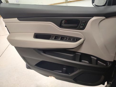New 2026 Honda Odyssey EX-L image 8