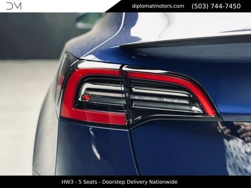 Used 2023 Tesla Model 3 Performance AWD/4WD image 15