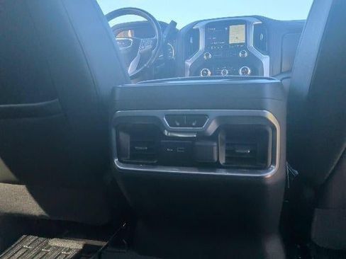 Used 2021 GMC Sierra 1500 SLT AWD/4WD image 17