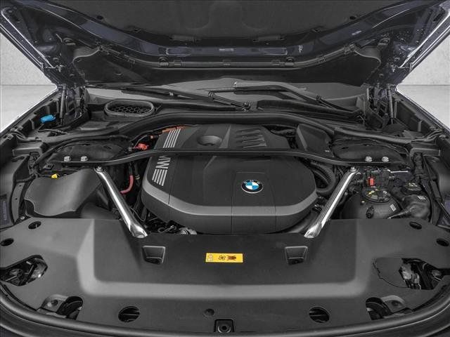 New 2026 BMW 750e xDrive AWD/4WD image 8