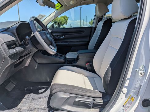 Used 2024 Honda CR-V LX image 20
