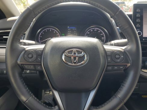 Used 2023 Toyota Camry SE w/ Cold Weather Package image 21