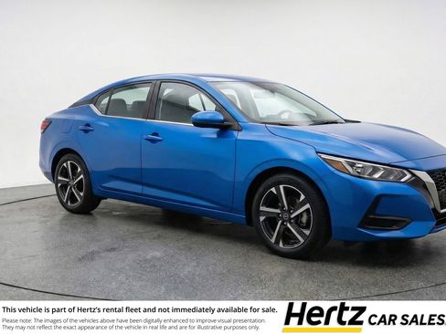 Used 2025 Nissan Sentra SV image 1