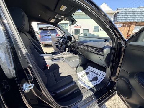 Used 2024 Honda HR-V Sport image 45