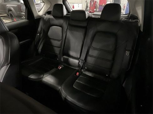 New 2025 MAZDA CX-5 AWD 2.5 S w/ Premium Plus Pkg image 28