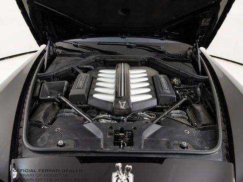 Used 2018 Rolls-Royce Dawn RWD image 35