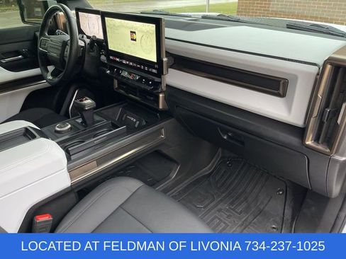 Used 2024 GMC Hummer EV 2X w/ Extreme Off-Road Package image 29