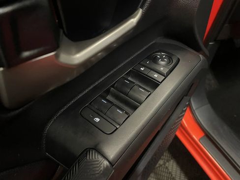 Used 2024 Toyota Tacoma TRD Off-Road AWD/4WD image 28