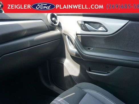Used 2023 Chevrolet Blazer LT w/ Driver Confidence Package AWD/4WD image 30