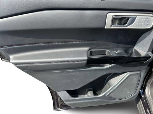Used 2023 Ford Explorer ST w/ Equipment Group 401A AWD/4WD image 11