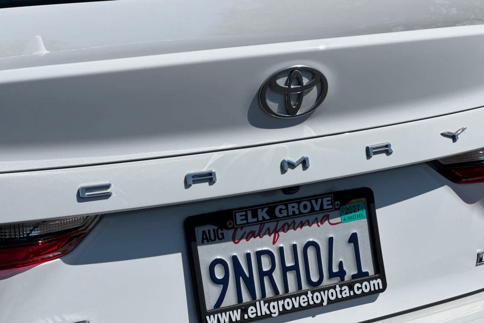 Used 2025 Toyota Camry LE AWD/4WD image 26