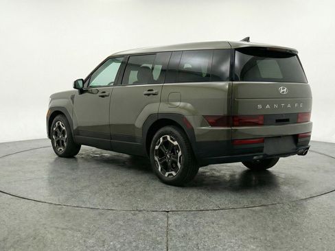 Used 2025 Hyundai Santa Fe SEL image 6
