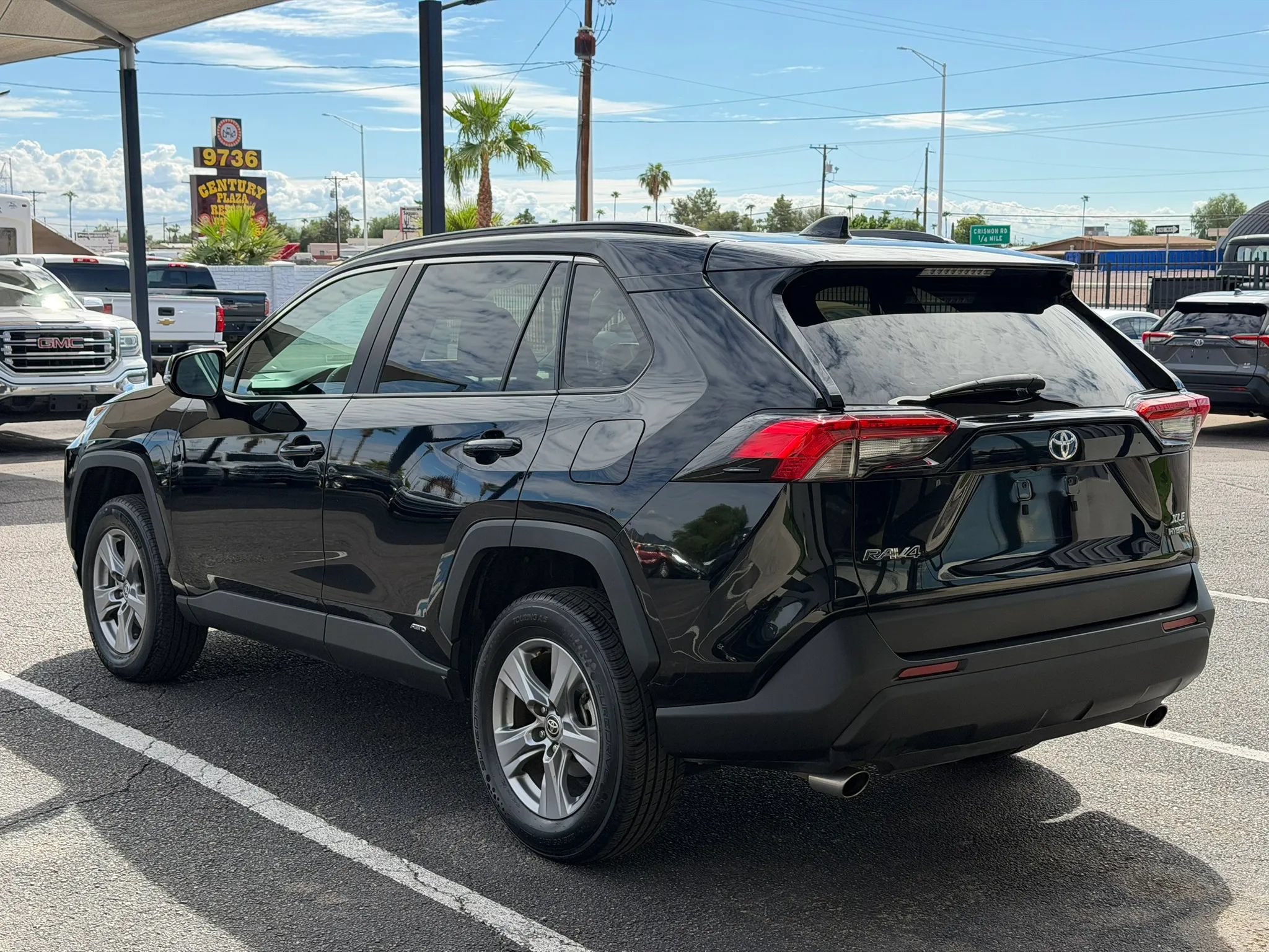Used 2024 Toyota RAV4 XLE w/ Weather Package AWD/4WD image 6