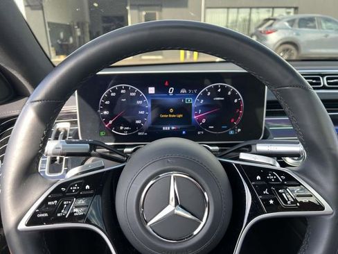 Used 2024 Mercedes-Benz S 580 4MATIC Sedan image 21