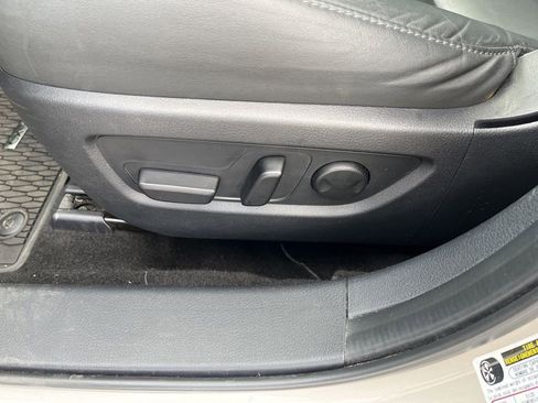 Used 2024 MAZDA CX-30 AWD 2.5 S w/ Preferred Package image 16