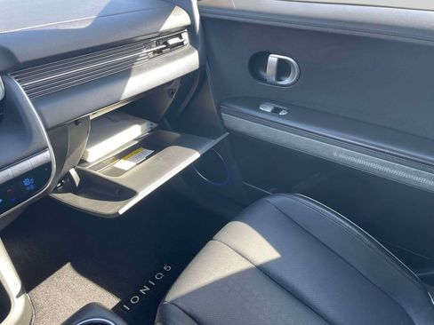 Used 2022 Hyundai Ioniq 5 Limited w/ Cargo Package AWD/4WD image 34