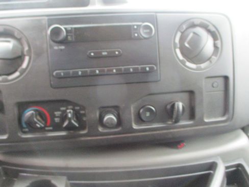 Used 2011 Ford E-150 and Econoline 150 w/ Commercial Cargo Van Pkg image 9