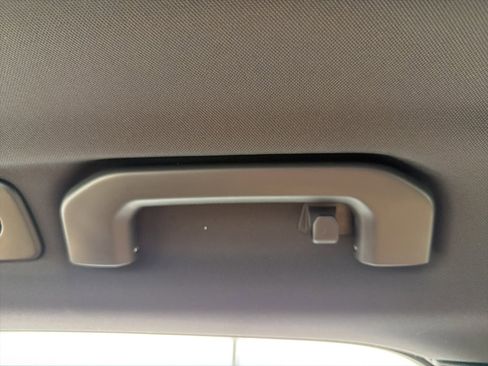 Used 2023 Volvo XC60 T8 Ultimate w/ Climate Package image 57