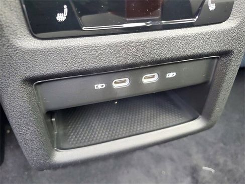 New 2025 Volkswagen ID.4 Pro S Plus image 12