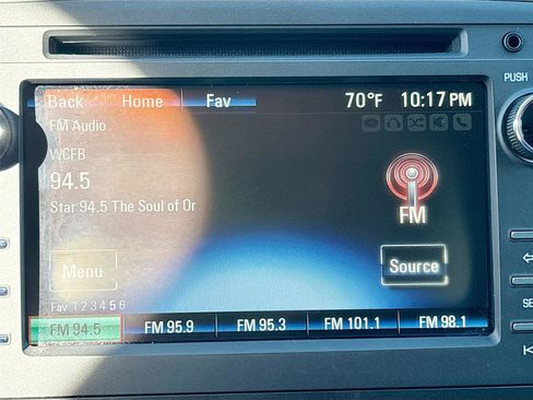 Used 2016 Chevrolet Traverse LS image 19