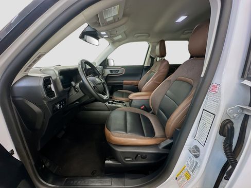 Used 2025 Ford Bronco Sport Outer Banks w/ Outer Banks Tech Package+ AWD/4WD image 13