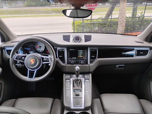 Used 2016 Porsche Macan S AWD/4WD image 64