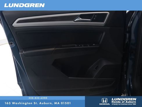 Used 2018 Volkswagen Atlas SEL image 9