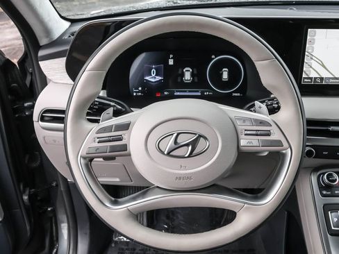 Used 2024 Hyundai Palisade Calligraphy image 20