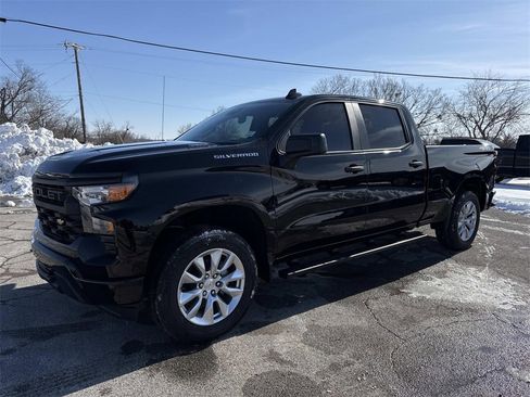 New 2026 Chevrolet Silverado 1500 Custom image 2