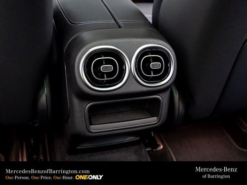 New 2026 Mercedes-Benz GLC 300 4MATIC image 22