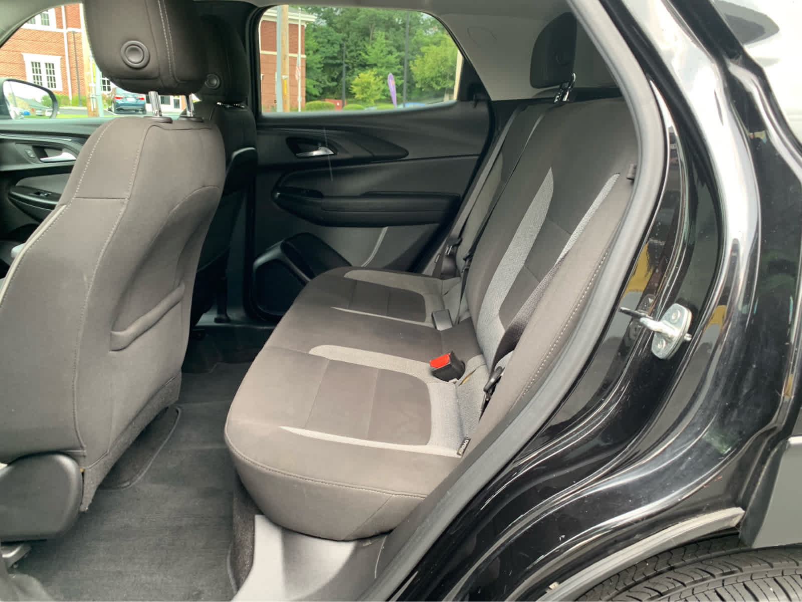 Used 2021 Chevrolet TrailBlazer LT w/ Convenience Package FWD image 19