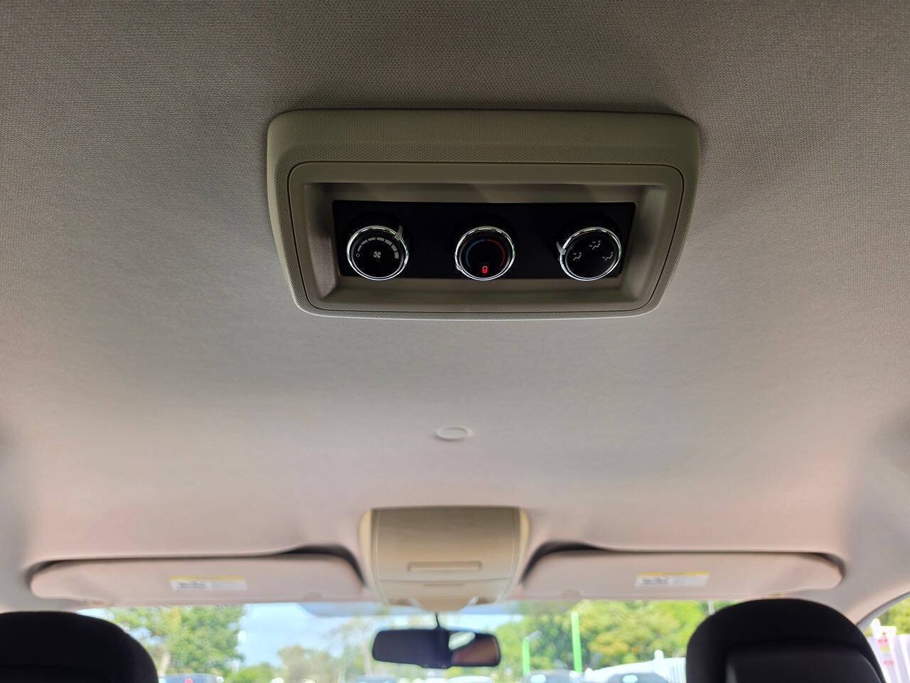 Used 2012 Dodge Grand Caravan SE FWD image 44