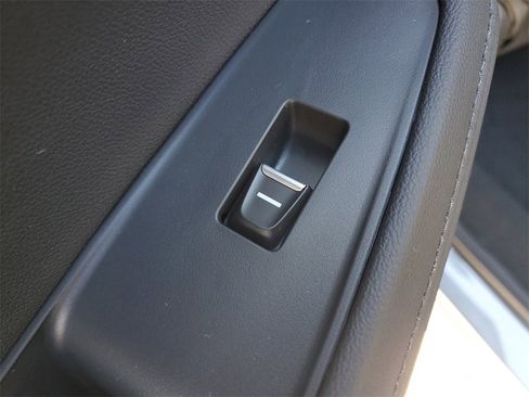 New 2026 Acura MDX FWD image 17