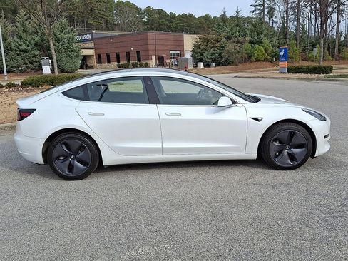 Used 2019 Tesla Model 3 Mid Range image 7