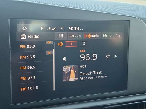 Used 2025 Kia Niro LX FWD image 18