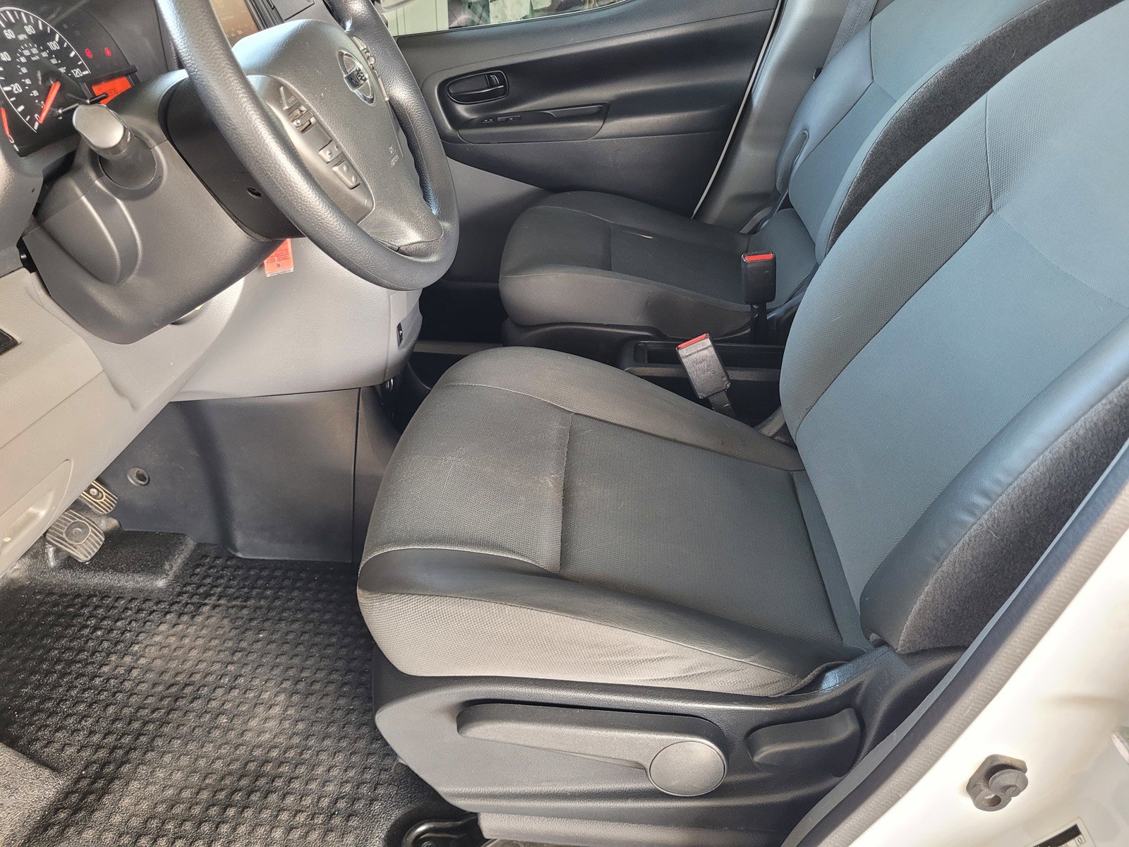 Certified 2021 Nissan NV200 SV FWD image 18