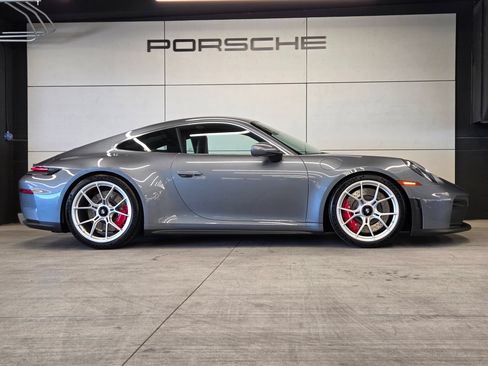 Certified 2026 Porsche 911 GT3 RWD image 28