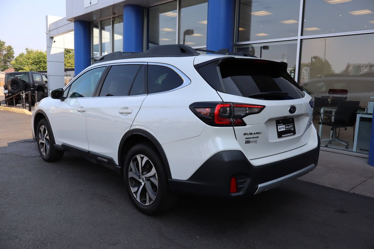 Used 2022 Subaru Outback Limited AWD/4WD image 3