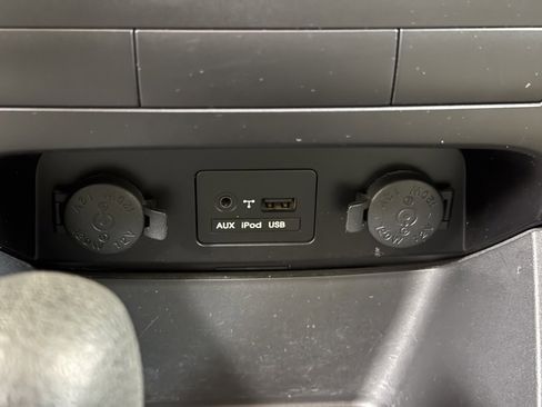 Used 2011 Kia Sorento LX image 34