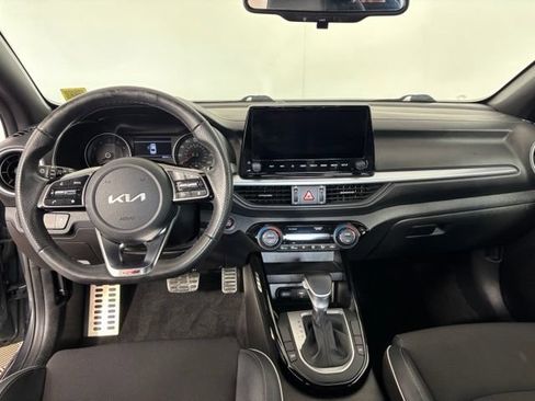 Used 2022 Kia Forte GT-Line w/ GT-Line Technology Package FWD image 13