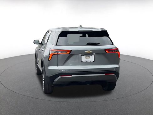 Used 2025 Chevrolet Equinox LT image 11