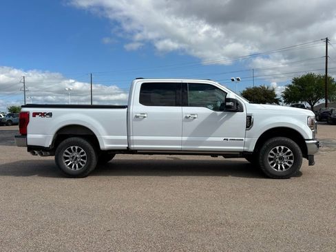 Used 2022 Ford F250 Lariat w/ Lariat Ultimate Package image 4