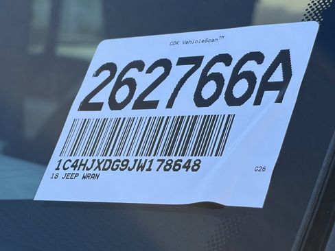 Used 2018 Jeep Wrangler Unlimited Sport S AWD/4WD image 13