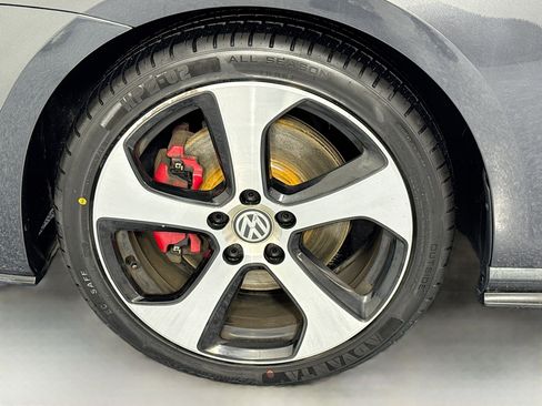 Used 2017 Volkswagen GTI S image 29