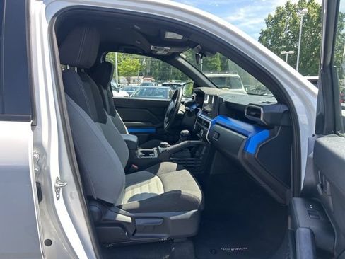 Used 2025 Toyota 4Runner TRD Off-Road AWD/4WD image 16