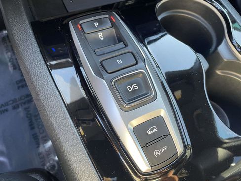 Used 2021 Honda Pilot Black Edition image 17