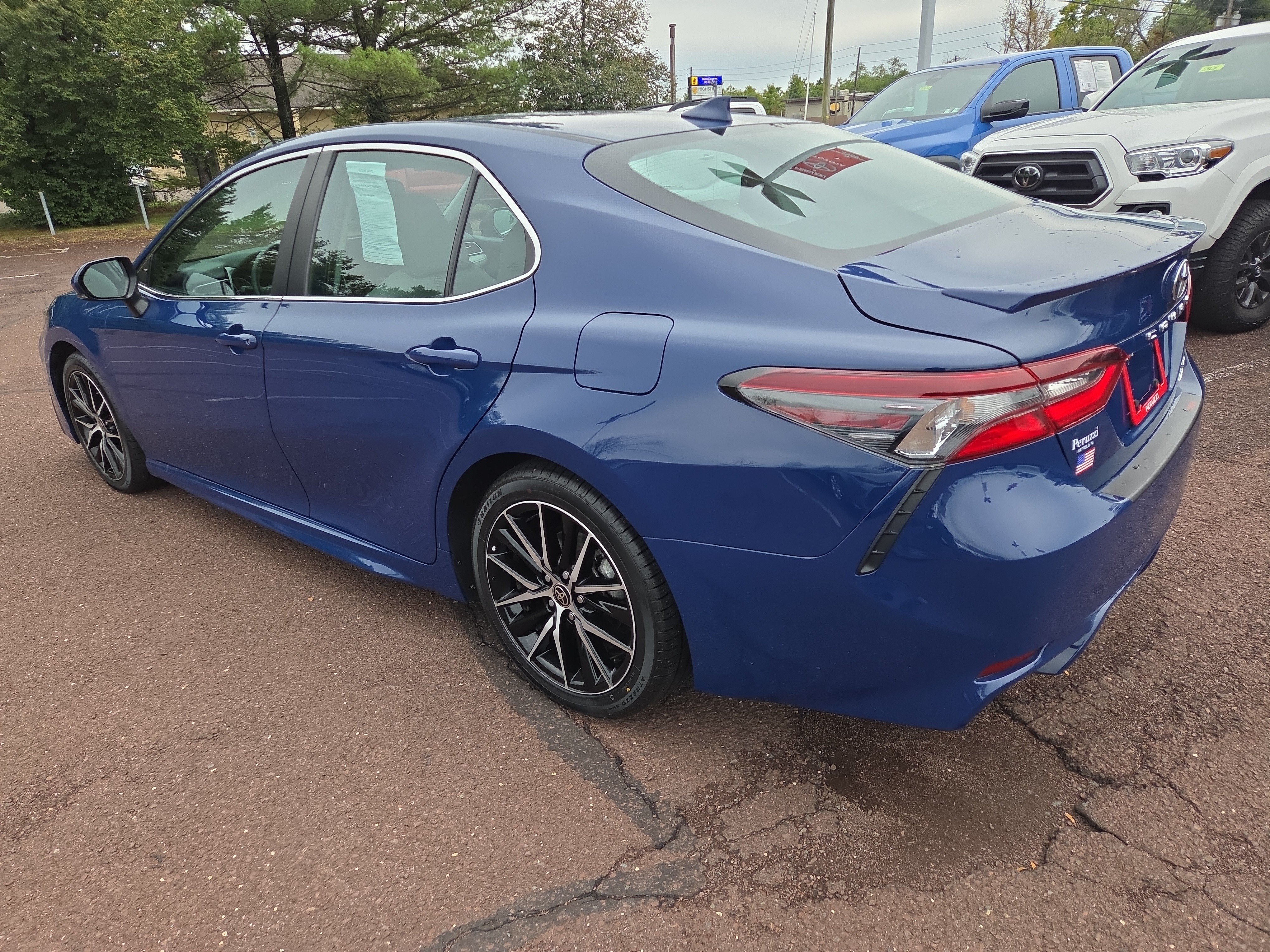 Certified 2023 Toyota Camry SE AWD/4WD image 5