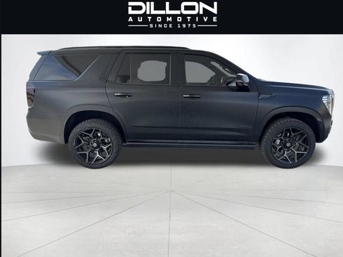 Used 2023 GMC Yukon AT4 w/ AT4 Premium Package AWD/4WD image 2